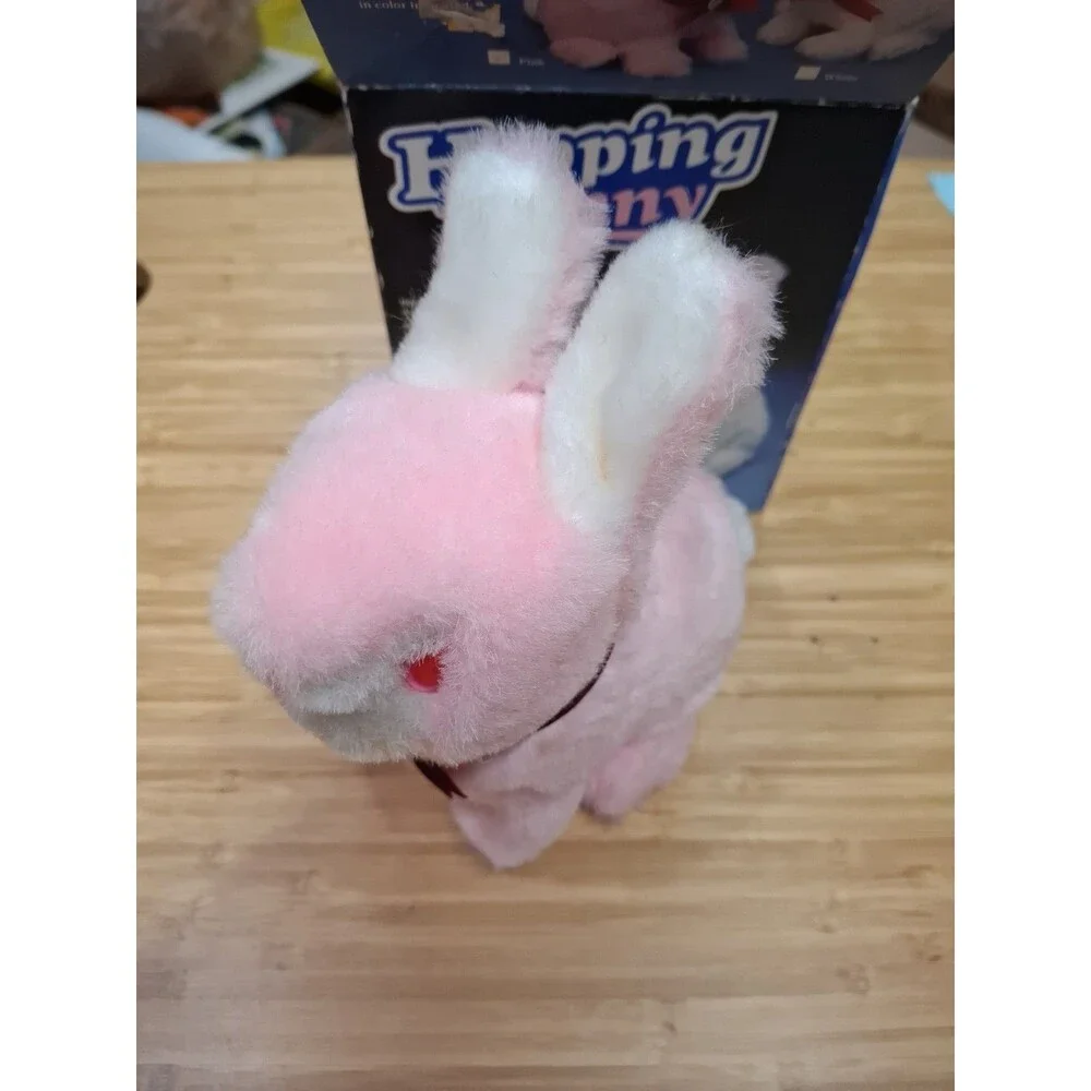 Vtg 1980s Hopping Bunny with Box! Battery Operated Animated Pink non-working
